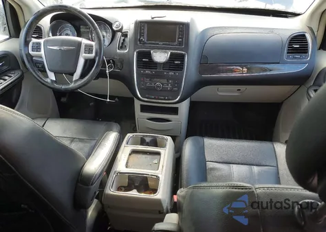 2016 Chrysler Town & Country Touring из США, поврежденный, VIN 2C4RC1BG7GR296746